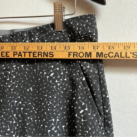 Adidas Ultimate Golf Flag Print Shorts Sz 32 - Picture 9 of 11